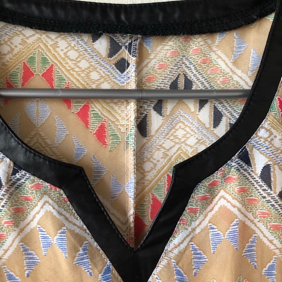 COLD SHOULDER Semi Sheer Womens Top Size Small No Tags - Picture 3 of 6